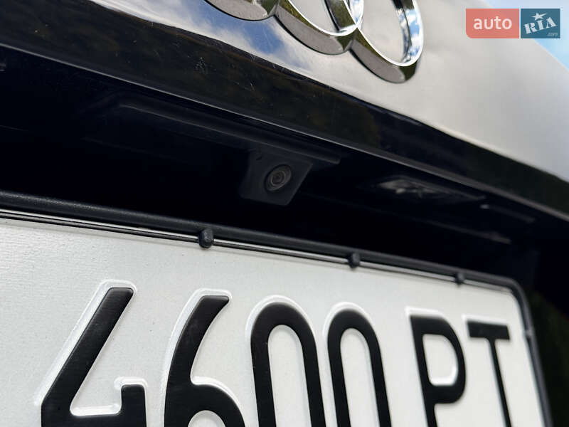 Универсал Audi A4 2018 в Стрые