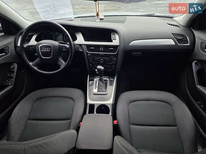 Седан Audi A4 2008 в Тернополе