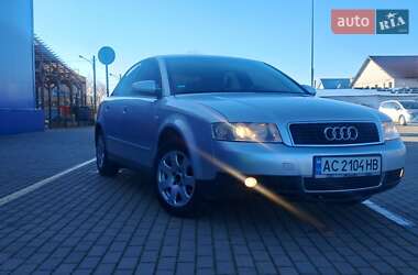Седан Audi A4 2001 в Нововолинську