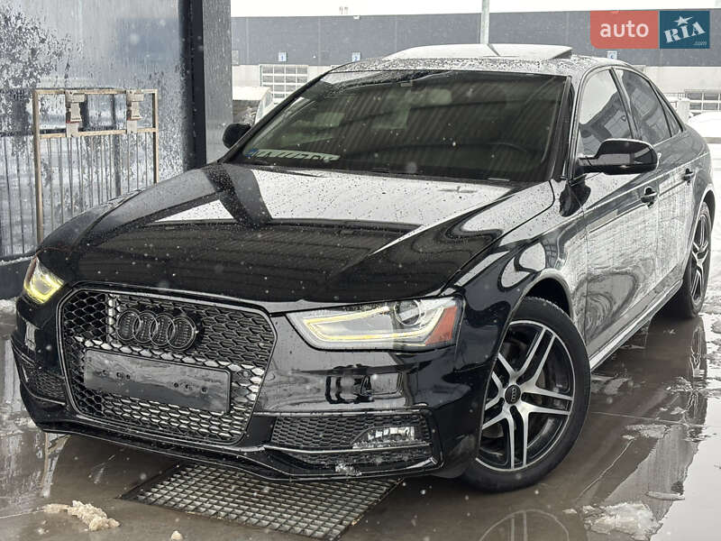 Седан Audi A4 2014 в Львове