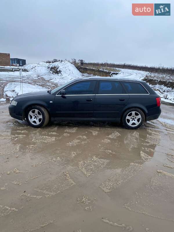 Универсал Audi A4 2004 в Ровно