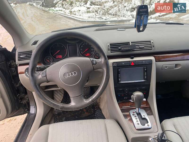 Универсал Audi A4 2004 в Ровно