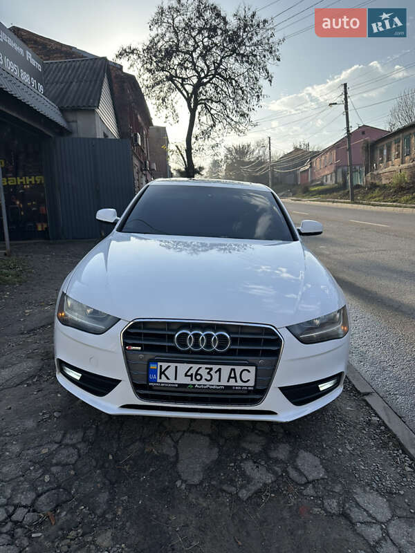 Седан Audi A4 2014 в Харькове