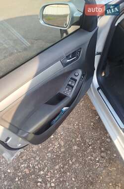 Седан Audi A4 2010 в Броварах