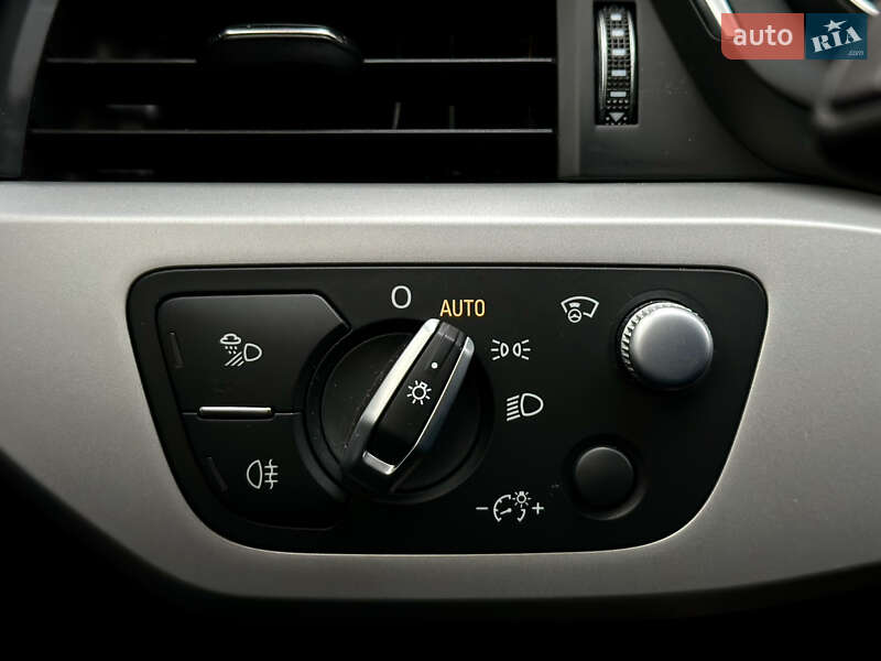 Універсал Audi A4 2019 в Луцьку