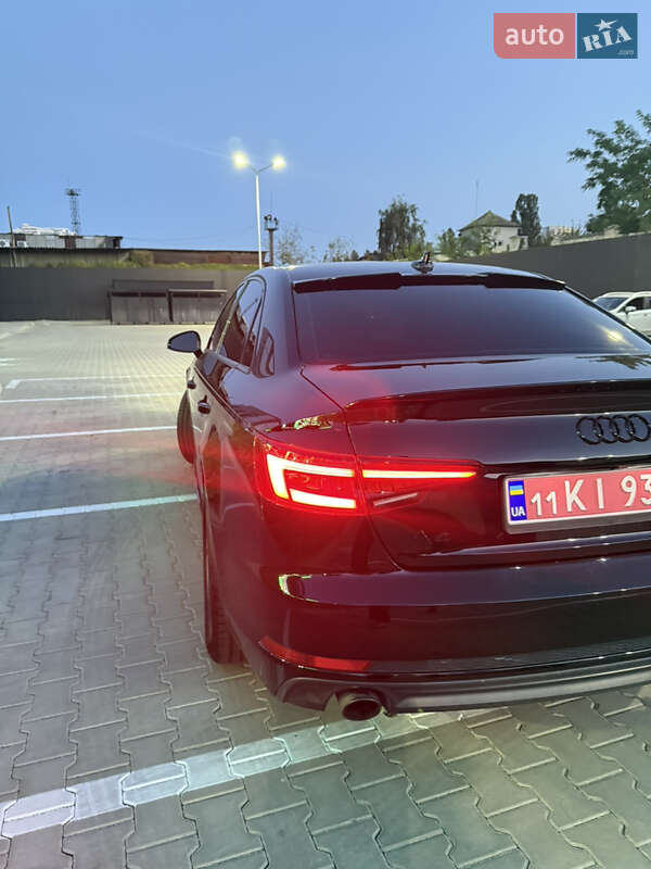 Седан Audi A4 2018 в Києві