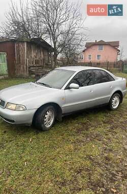Седан Audi A4 1999 в Стрые