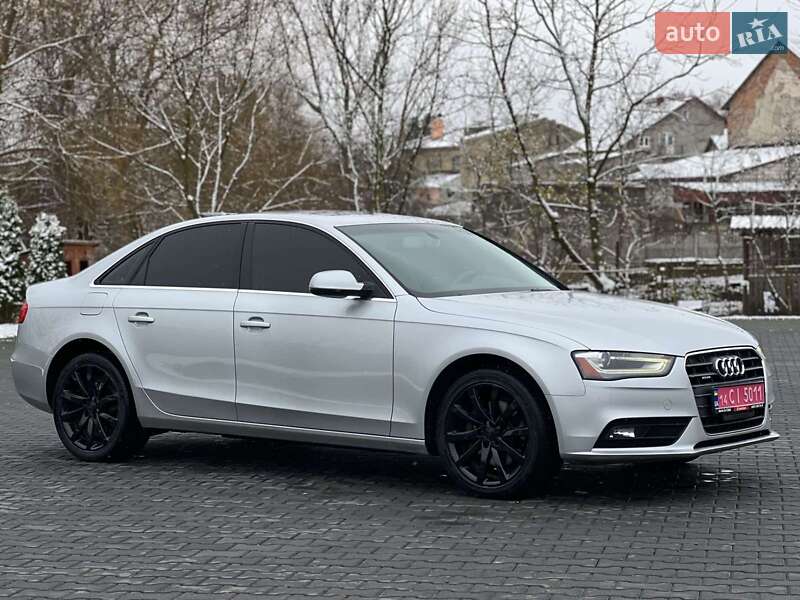 Седан Audi A4 2013 в Тернополе