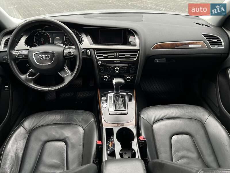 Седан Audi A4 2013 в Тернополе