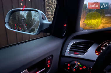 Седан Audi A4 2012 в Луцьку