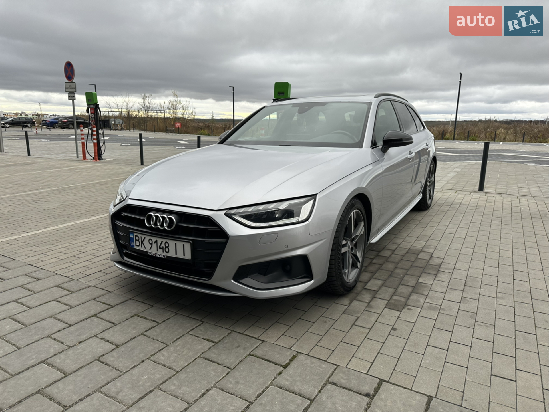 2019 Audi A4 - фото 1