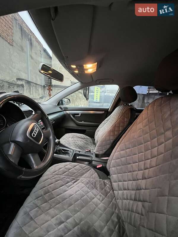 Універсал Audi A4 2004 в Чернівцях