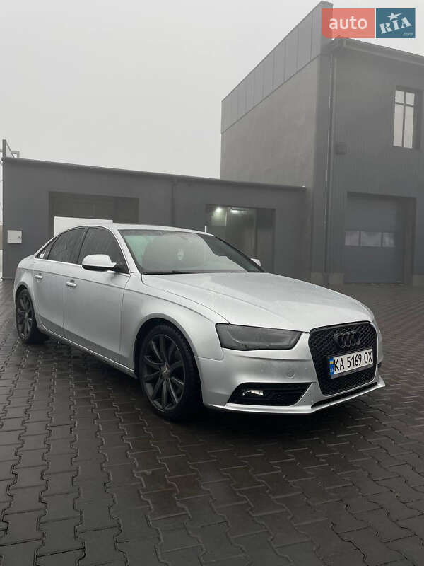 Седан Audi A4 2012 в Киеве фото 2 Седан Audi A4 2012 в Киеве