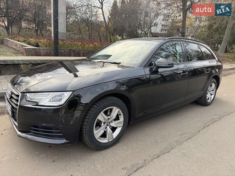 Універсал Audi A4 2018 в Івано-Франківську