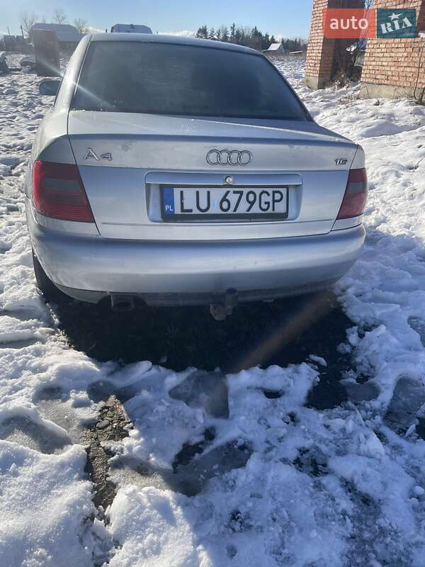 Audi A4 1998