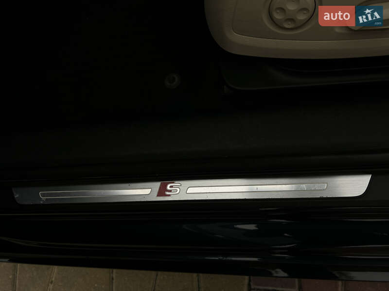 Седан Audi A4 2017 в Одессе