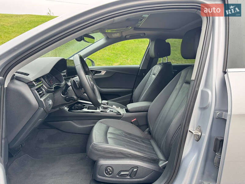 Седан Audi A4 2021 в Києві