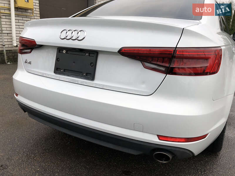 Седан Audi A4 2017 в Ирпене