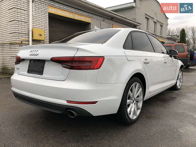 Седан Audi A4 2017 в Ирпене