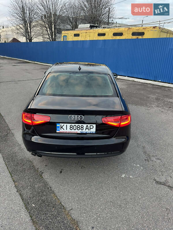 Седан Audi A4 2012 в Білій Церкві