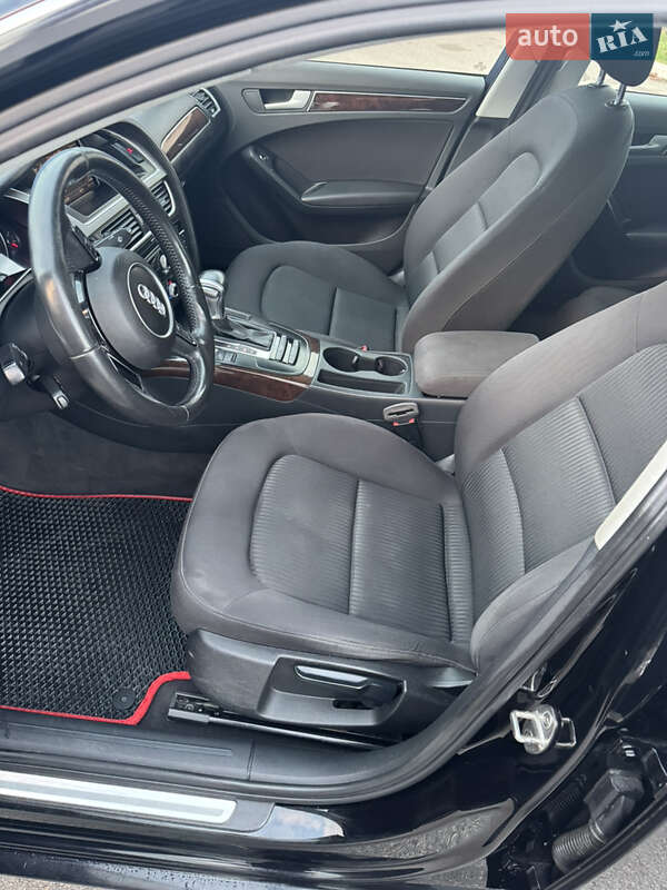 Седан Audi A4 2012 в Білій Церкві