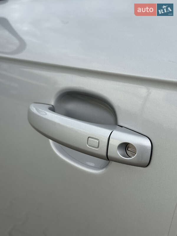 Седан Audi A4 2013 в Миколаєві