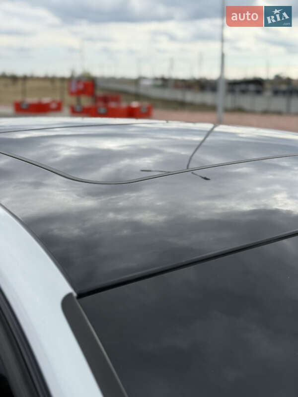 Седан Audi A4 2013 в Миколаєві