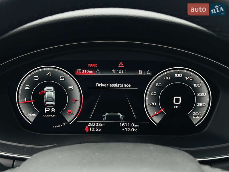 Седан Audi A4 2021 в Харкові