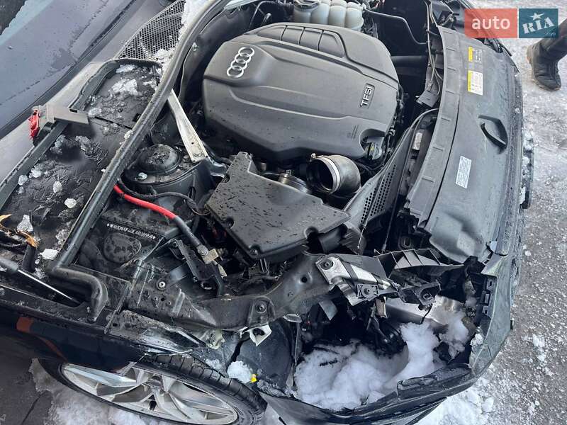 Седан Audi A4 2020 в Львові