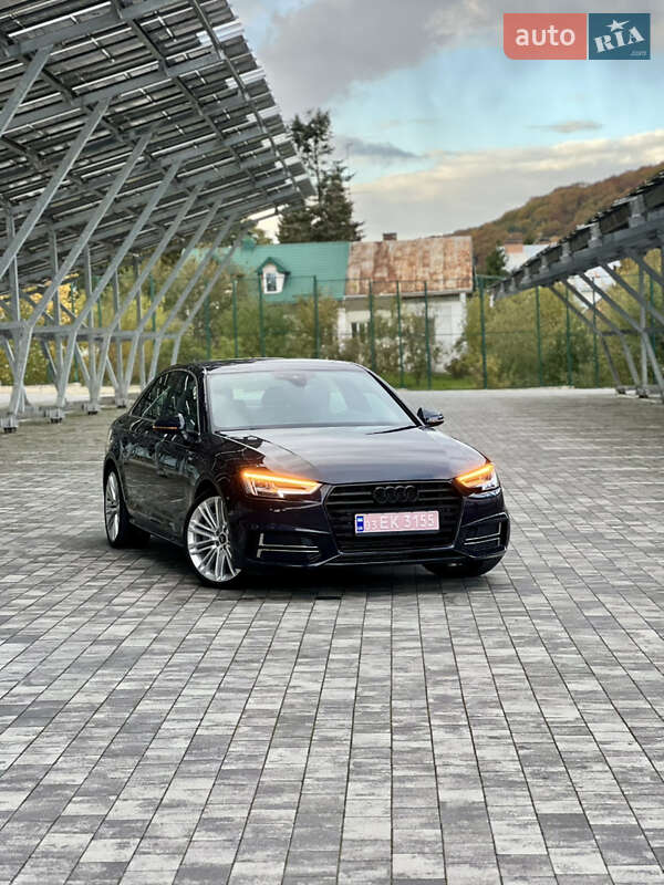 Седан Audi A4 2018 в Львові