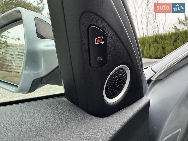 Седан Audi A4 2015 в Днепре фото 12 Седан Audi A4 2015 в Днепре