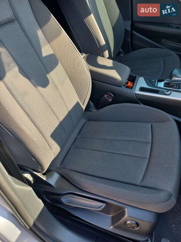 Универсал Audi A4 2020 в Лубнах