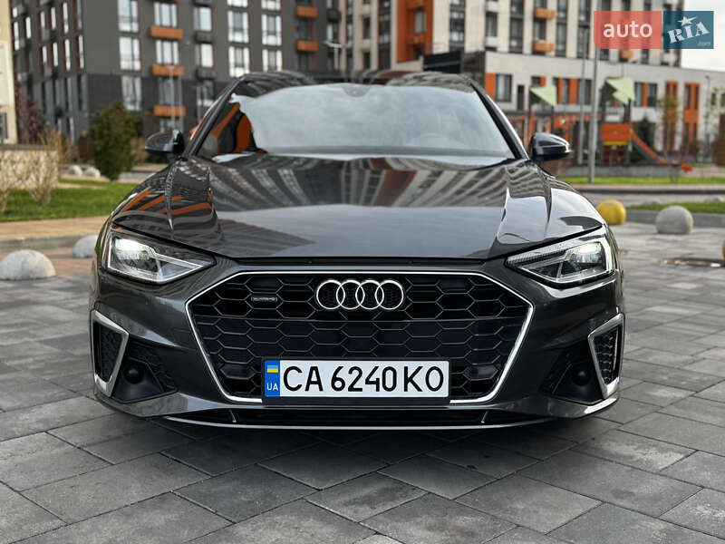Седан Audi A4 2020 в Киеве