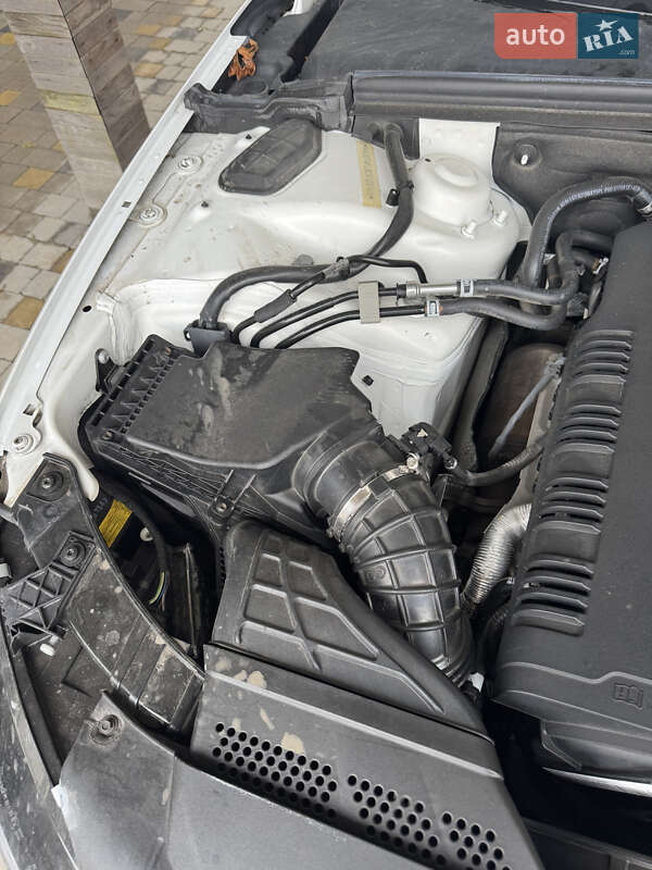 Седан Audi A4 2012 в Луцьку