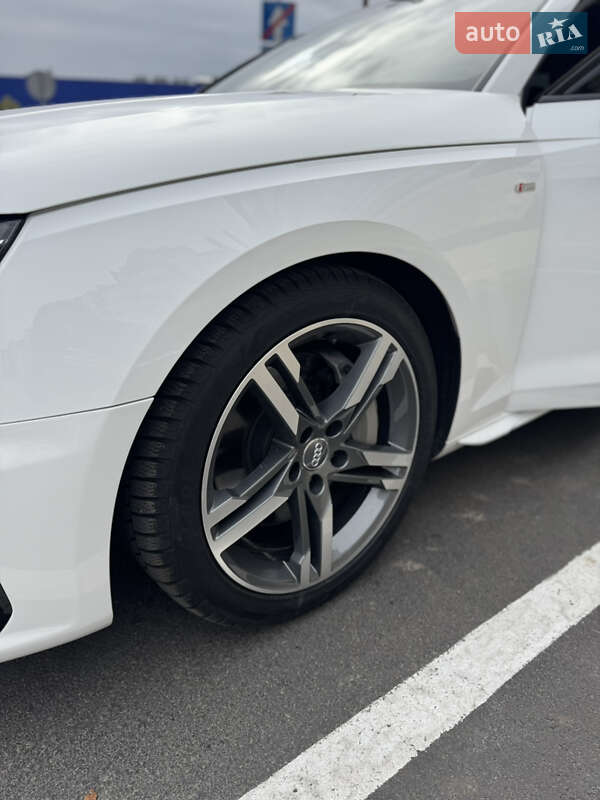Седан Audi A4 2020 в Гайвороне фото 11 Седан Audi A4 2020 в Гайвороне