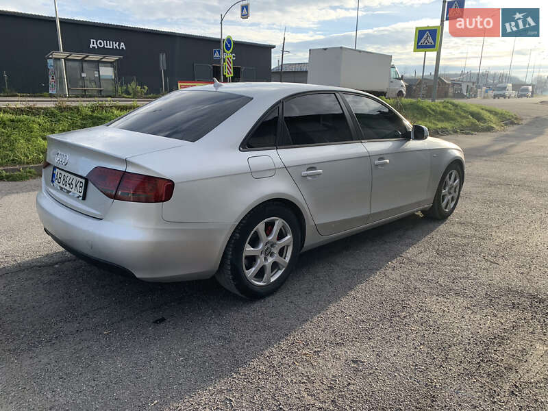 Седан Audi A4 2009 в Виннице
