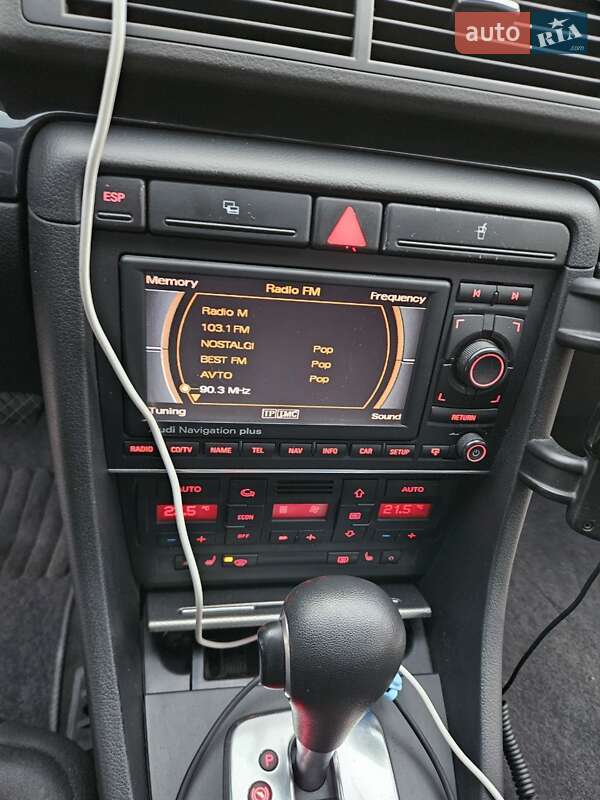 Седан Audi A4 2004 в Киеве