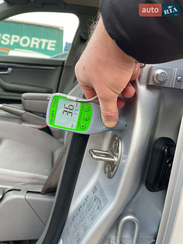 Седан Audi A4 2003 в Вінниці