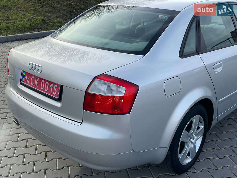 Седан Audi A4 2003 в Вінниці