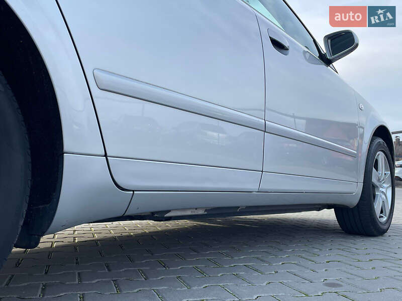 Седан Audi A4 2003 в Вінниці