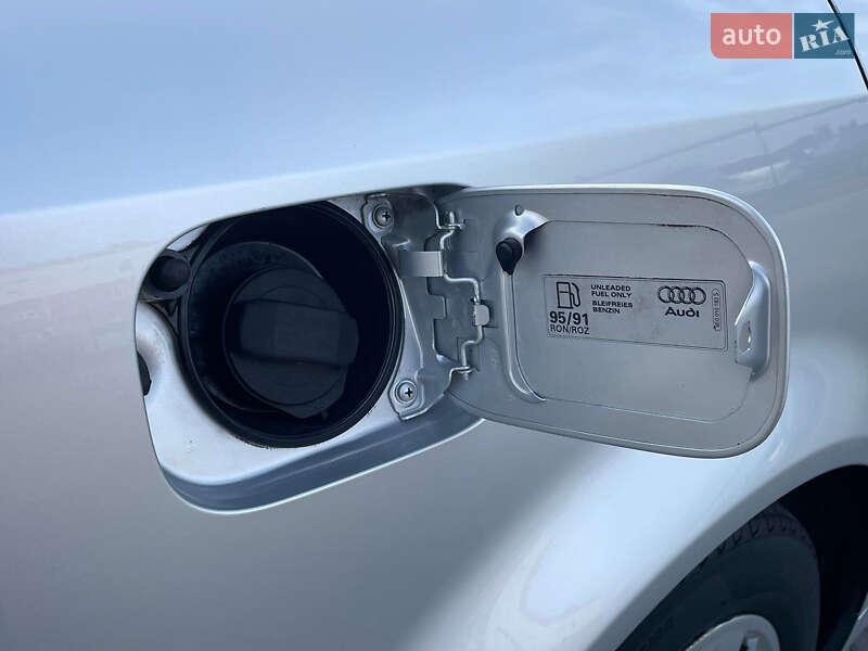 Седан Audi A4 2003 в Вінниці