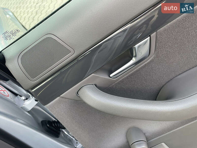 Седан Audi A4 2003 в Вінниці