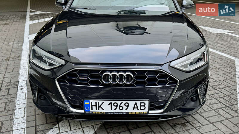 Седан Audi A4 2019 в Вараше