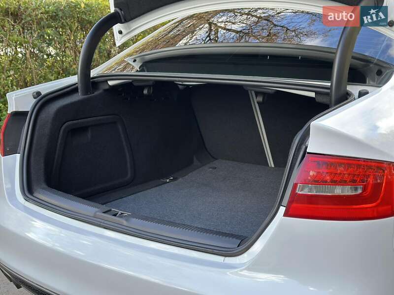 Седан Audi A4 2015 в Тернополі фото 36 Седан Audi A4 2015 в Тернополі