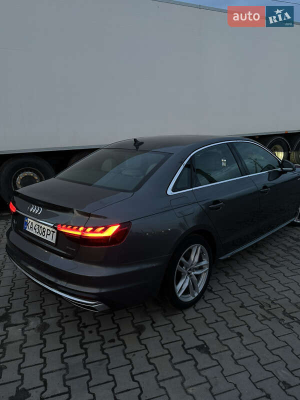 Седан Audi A4 2020 в Києві