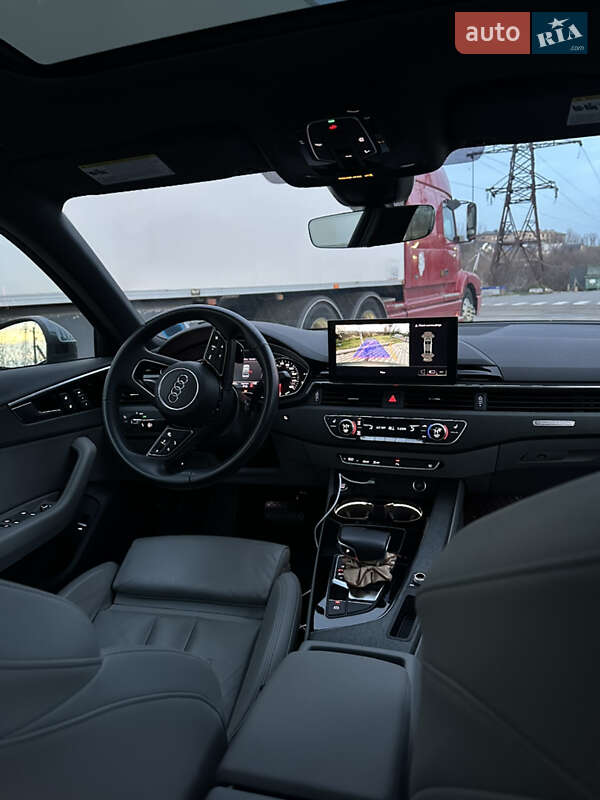 Седан Audi A4 2020 в Києві