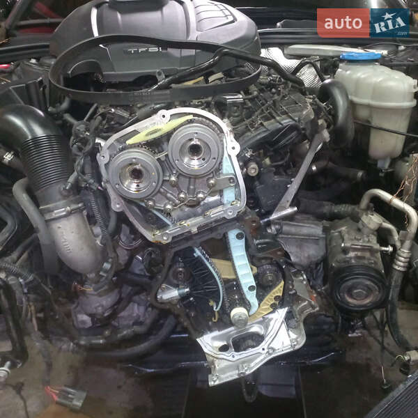 Седан Audi A4 2016 в Львові