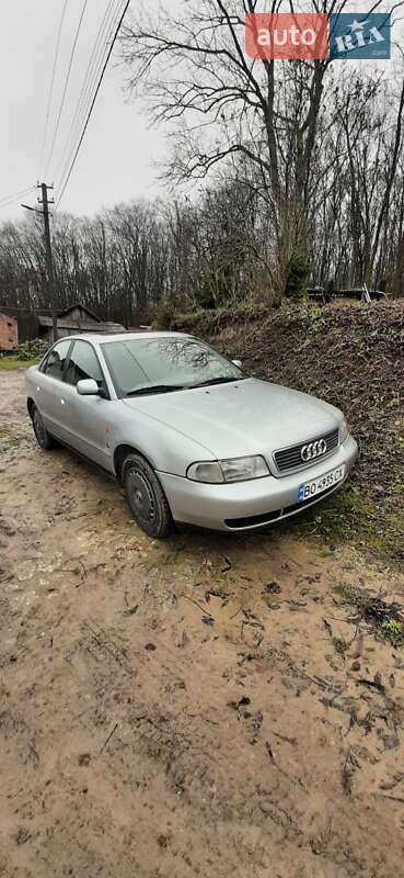 Седан Audi A4 1997 в Тернополе