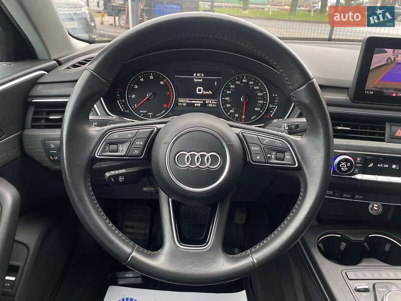 Седан Audi A4 2017 в Виннице