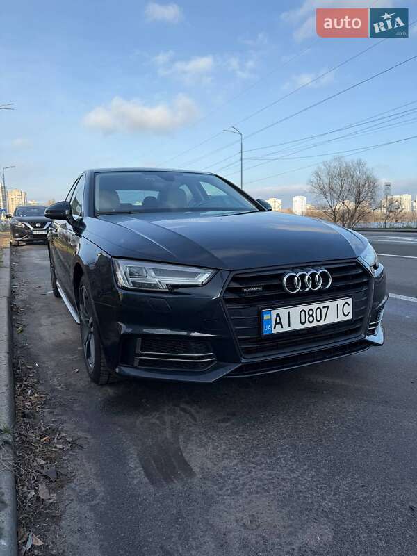 Седан Audi A4 2017 в Киеве